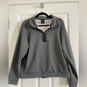 Grey Nike half zip.